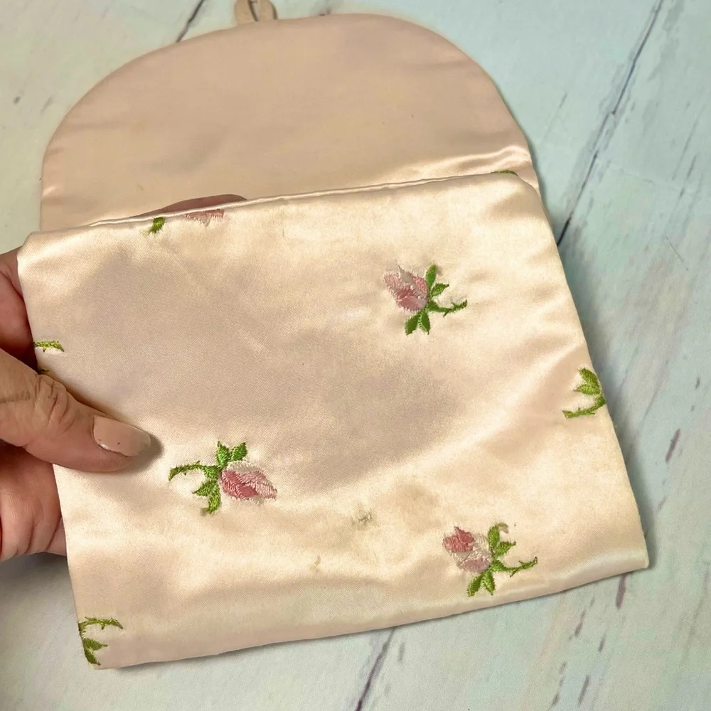 Vintage Pink Satin Embroidered Hosiery Bag Morrillcraft Boston Lingerie